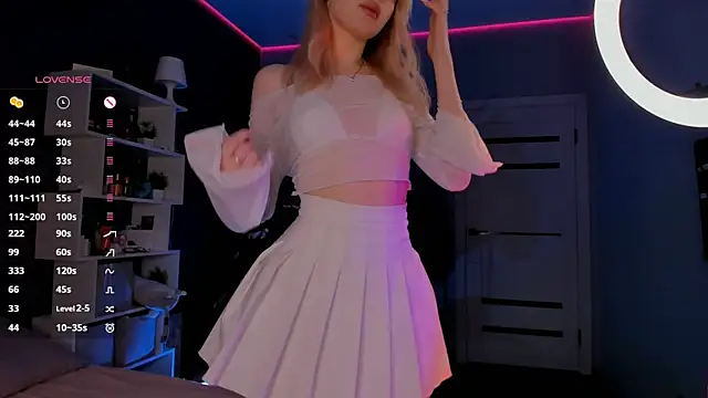 Snapshot of aneta_alisha chatting on January 2025 04:31:02 AM aneta alisha online show from January 2025 04:31:02 AM