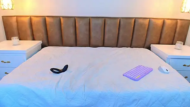 Ethan  Walker online show from March 2025 10:24:01 PM