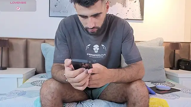 Ethan  Walker online show from April 2026 07:14:01 PM