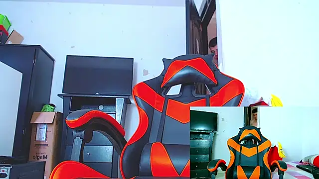 ADAM HOT online show from December 2025 09:45:01 PM