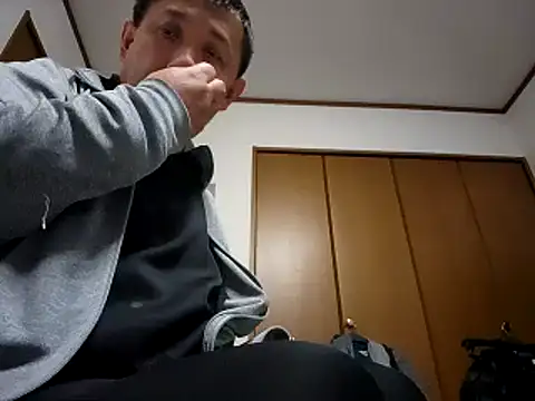 Snapshot of 07YUKIO chatting on February 2025 02:37:01 PM 07YUKIO online show from February 2025 02:37:01 PM