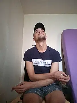 kx93 online show from November 2025 02:15:01 PM