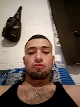 Snapshot of Suggarwhite18CM chatting on October 2025 01:03:02 AM Suggarwhite18CM online show from October 2025 01:03:02 AM