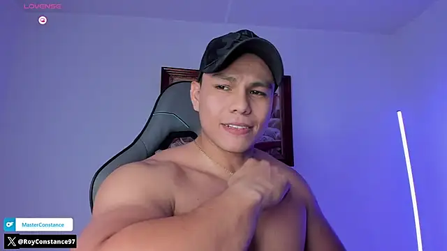 Snapshot of RoyConstance chatting on October 2025 04:24:02 AM RoyConstance online show from October 2025 04:24:02 AM