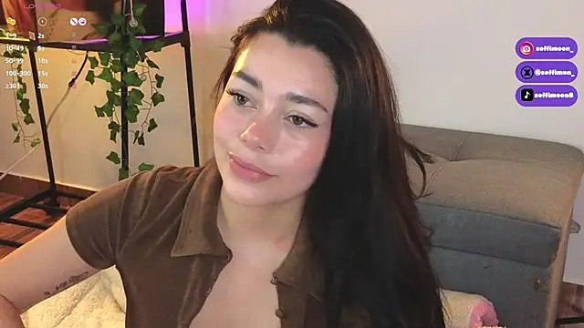 Snapshot of Soffimoon_ chatting on March 2025 06:38:02 AM Soffimoon online show from March 2025 06:38:02 AM