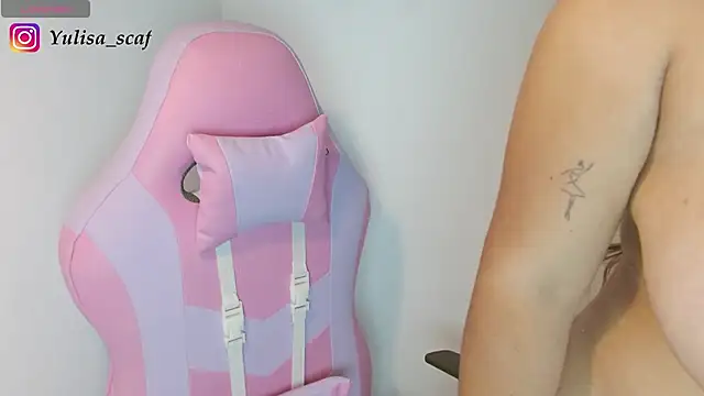 yulissa18 online show from June 2026 04:10:02 AM