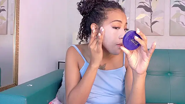 flavia cruz online show from February 2026 07:29:02 PM