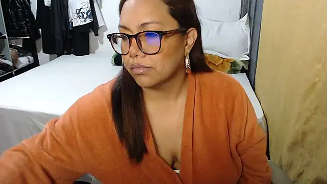 rainhavenus2024 online show from September 2025 11:02:02 AM