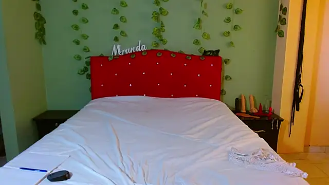 MirandaDream2 online show from December 2025 02:33:02 PM