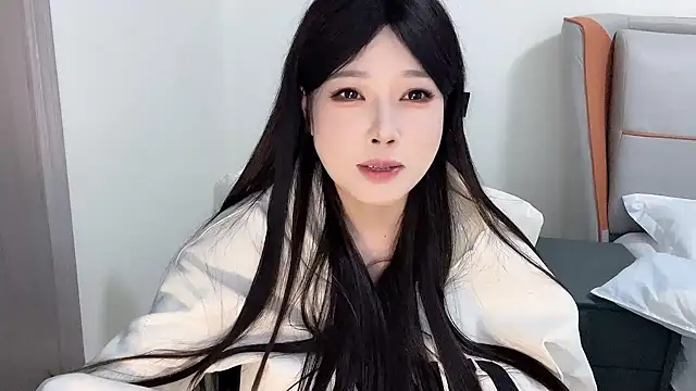 Snapshot of Q-ing chatting on January 2025 08:54:01 PM Q-ing online show from January 2025 08:54:01 PM