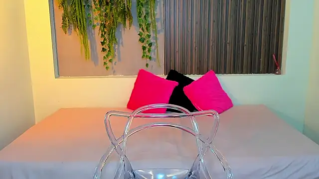 AmyBarton02 online show from September 2025 03:45:01 PM