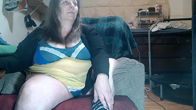 ladyscarlotta online show from March 2026 09:06:01 PM