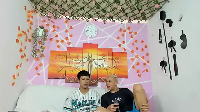 Fresahot2005 online show from March 2025 07:50:02 PM