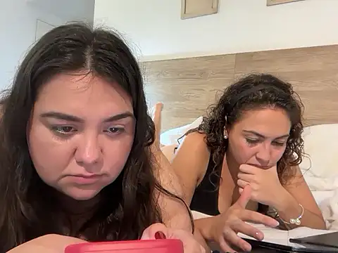 Snapshot of pili_placer chatting on November 2025 01:44:02 PM pili placer online show from November 2025 01:44:02 PM