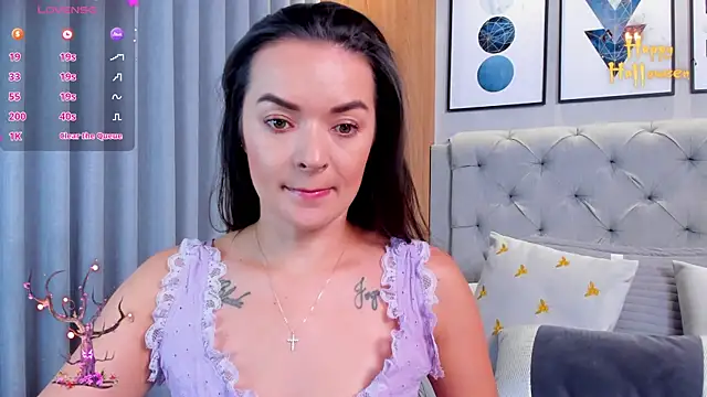 lennabell online show from October 2025 04:26:01 PM