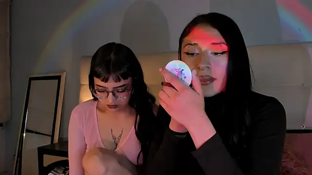 Snapshot of Cintya_Kros chatting on September 2025 04:34:02 AM Cintya Kros online show from September 2025 04:34:02 AM