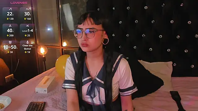 Snapshot of Cintya_Kros chatting on September 2025 07:30:01 PM Cintya Kros online show from September 2025 07:30:01 PM