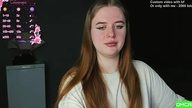 Pinku kitsune online show from February 2026 12:06:01 AM