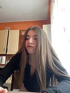 Snapshot of RoseMe_ chatting on March 2025 09:46:02 AM RoseMe online show from March 2025 09:46:02 AM