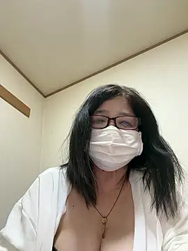 Snapshot of ryoko6681 chatting on April 2026 03:07:01 PM ryoko6681 online show from April 2026 03:07:01 PM
