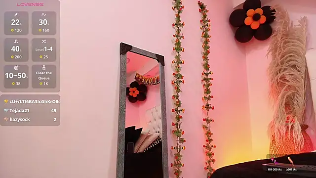 Snapshot of ChalotteGrey chatting on October 2025 02:34:02 AM ChalotteGrey online show from October 2025 02:34:02 AM