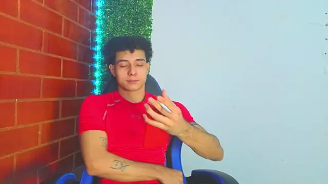 Demitryo online show from March 2026 05:02:01 AM