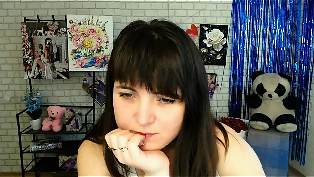 Darina M  online show from February 2025 08:51:02 AM