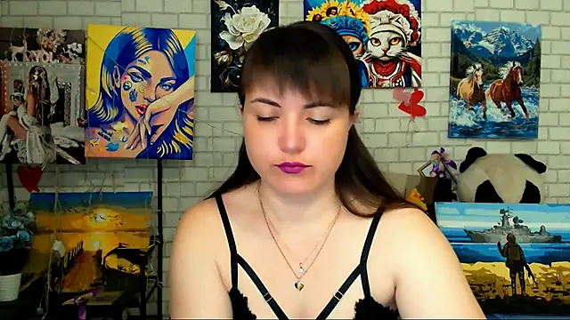 Snapshot of Darina_M_ chatting on April 2026 04:27:01 AM Darina M online show from April 2026 04:27:01 AM