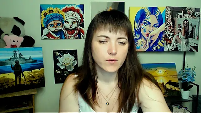 Snapshot of Darina_M_ chatting on May 2026 04:42:01 AM Darina M online show from May 2026 04:42:01 AM