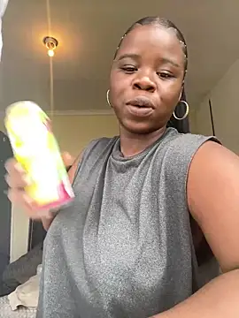 DarkBerry87 online show from February 2026 12:02:01 PM