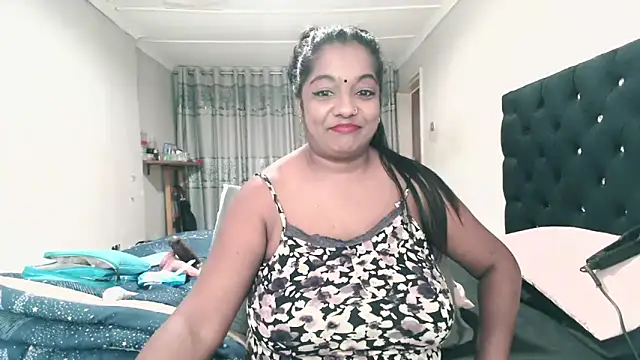 Snapshot of Indianmayaxoxo chatting on May 2026 07:05:01 AM Indianmayaxoxo online show from May 2026 07:05:01 AM