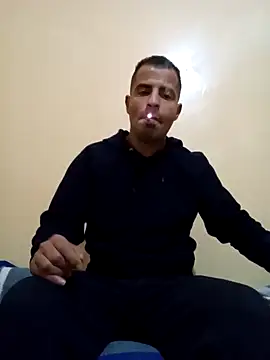 Snapshot of Bisex_activ19 chatting on December 2024 06:11:02 AM Bisex activ19 online show from December 2024 06:11:02 AM