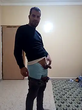 Snapshot of Bisex_activ19 chatting on January 2025 07:00:02 AM Bisex activ19 online show from January 2025 07:00:02 AM