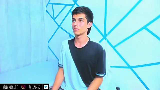 liam scott77 online show from October 2025 02:13:01 AM