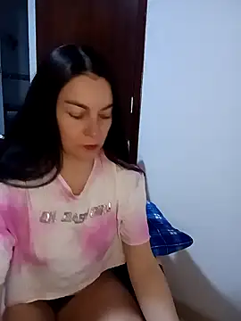 renata hot1 online show from January 2025 12:22:01 PM