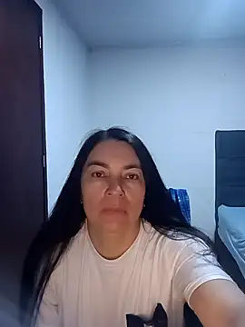 renata hot1 online show from March 2025 01:46:01 AM