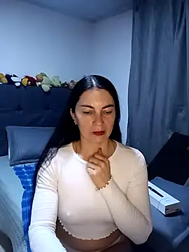 renata hot1 online show from March 2026 11:48:01 PM