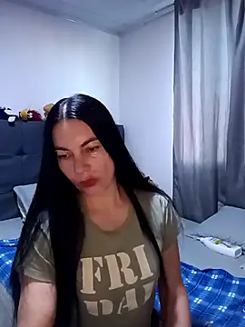 Snapshot of renata_hot1 chatting on May 2026 10:37:02 PM renata hot1 online show from May 2026 10:37:02 PM