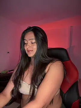 Snapshot of cristina1800 chatting on February 2025 03:32:01 AM cristina1800 online show from February 2025 03:32:01 AM