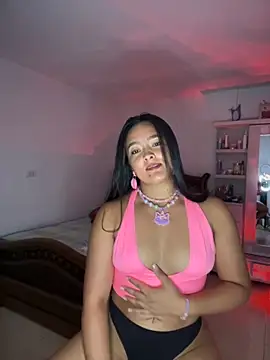 Snapshot of cristina1800 chatting on September 2025 02:25:01 AM cristina1800 online show from September 2025 02:25:01 AM