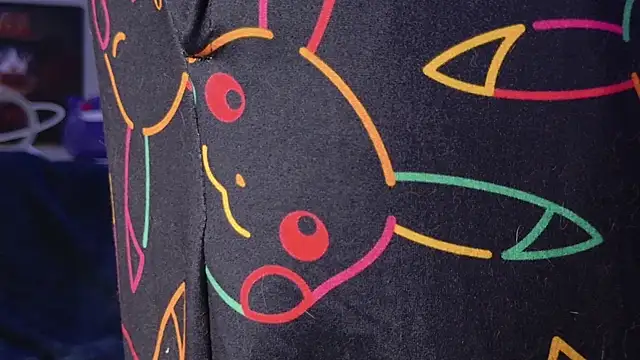 BlueEyedTallGuy94 online show from October 2025 12:57:01 AM