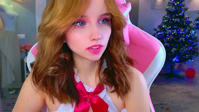 b4by LoL1 online show from December 2025 03:39:01 PM