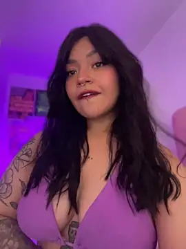Ashley Chriss online show from June 2026 12:49:01 AM