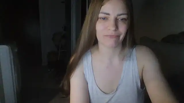 Snapshot of AnnaDiamond1 chatting on June 2026 01:28:02 AM AnnaDiamond1 online show from June 2026 01:28:02 AM