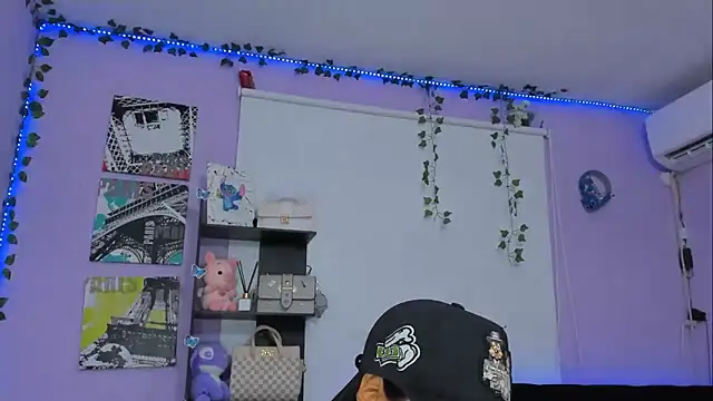 sara mendez2 online show from February 2025 07:05:01 PM