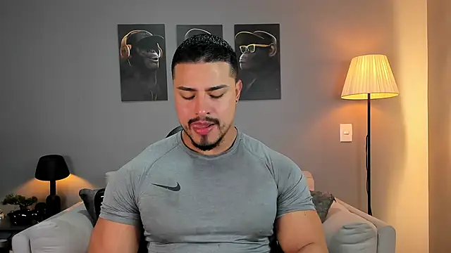 ApoloMakris online show from November 2025 03:45:01 PM