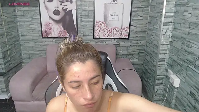 Valerie b online show from December 2024 03:46:01 PM