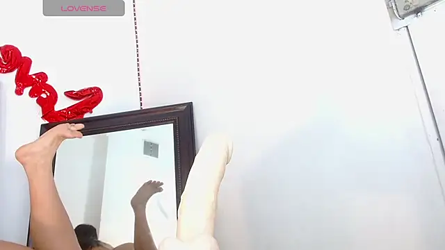 margiesfunnyhot303av online show from December 2024 09:41:01 AM