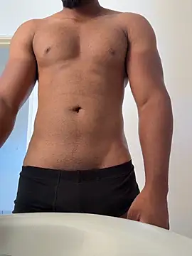 sosolann online show from April 2026 07:55:02 PM