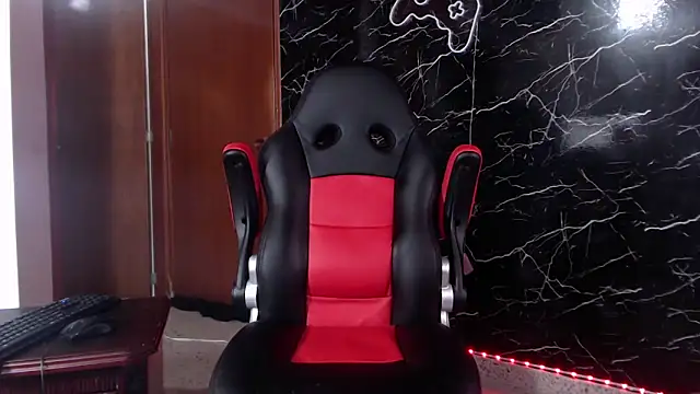 Snapshot of maty_hardx chatting on February 2025 09:19:01 AM maty hardx online show from February 2025 09:19:01 AM